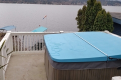 Jacuzi-Seahawk-cover-with-lake-scaled